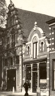 Klik hier om terug te keren